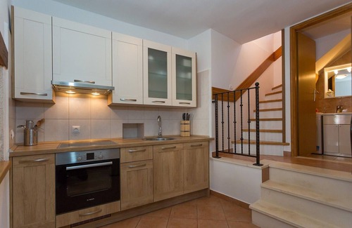 Funtana House | Traditional stone Holiday home Ana with Sea view in Funtana