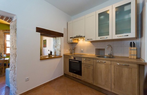 Funtana House | Traditional stone Holiday home Ana with Sea view in Funtana
