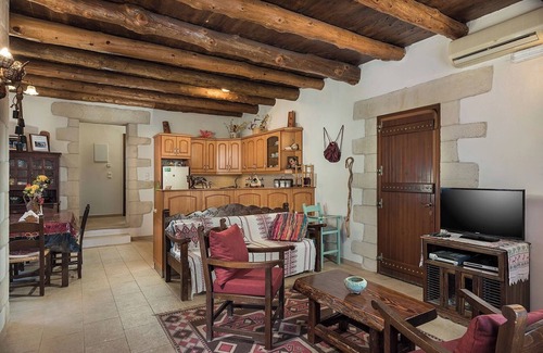 Maza Villa | Traditional Stone Villa With Pool And Nice View.