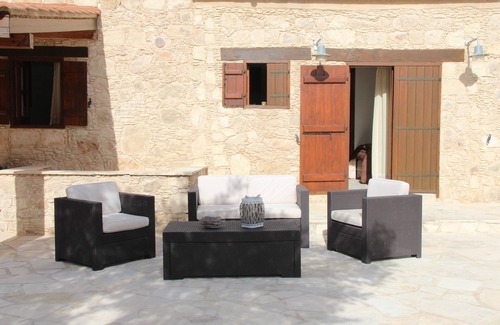 Mesa Chorio House | Traditional Stonehouse With Modern Comfort, Private Pool, Views, Wi-fi