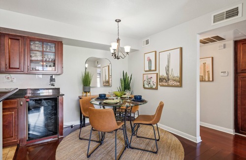 Villa Estados Condo | Traditional Touch: A Modern Scottsdale Escape