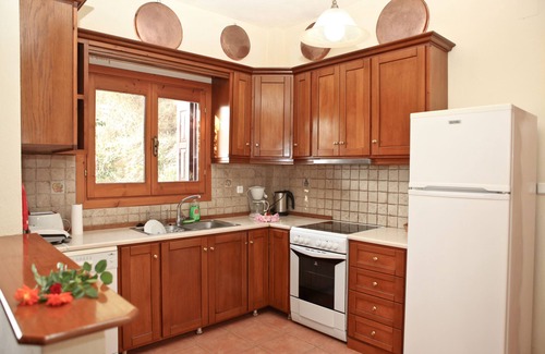 Glossa Villa | Traditional Villa Maria O with fantastic view between mountain forest and sea