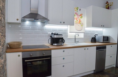 Zefiria Villa | Traditional Villa Relax