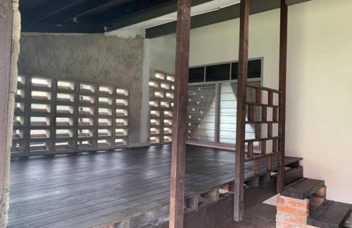 Ipoh Villa | Traditional Villa with Modern Design 3R2B