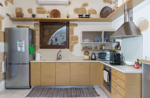 Piskokefalon Villa | Traditional Wood-Stone Villa With A Pool In Crete