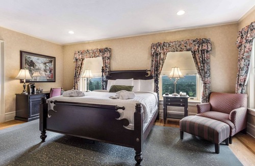 Town of Union Hotel | Traditions Hotel & Spa Johnson City - Binghamton, an Ascend Collection Hotel