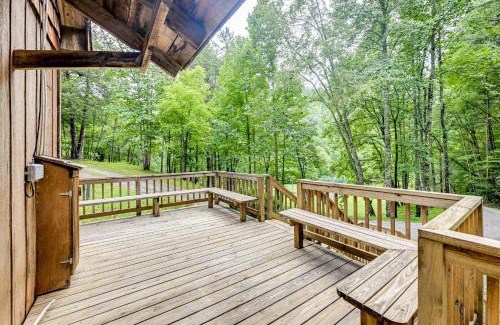 Franklin House | Trail Access and Tranquil Setting Franklin Retreat!