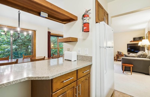 Central Vermont- Killington Condo | Trail Creek 69 on the ski back trail