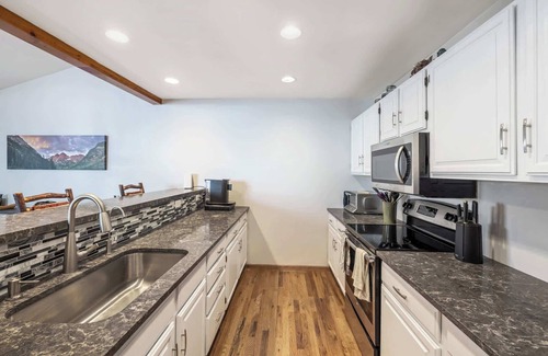 Edwards Condo | Trail Ridge Retreat – Sleeps 8