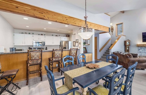 Edwards Condo | Trail Ridge Retreat – Sleeps 8