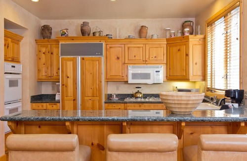 Deer Valley Condo | Trail's End Lodge at Deer Valley Resort - Four Bedroom Residence with Spa #17