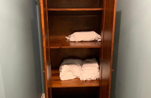 New Bethlehem Apartment | Trail-side Hotel Motel BBC BnB