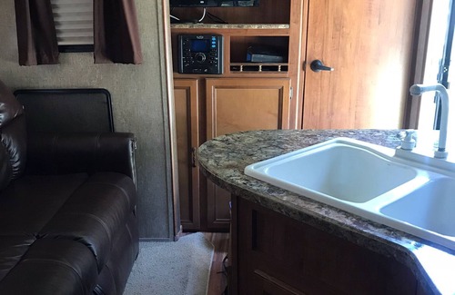Newton House | Trailer for rent. Two days in advance is required.