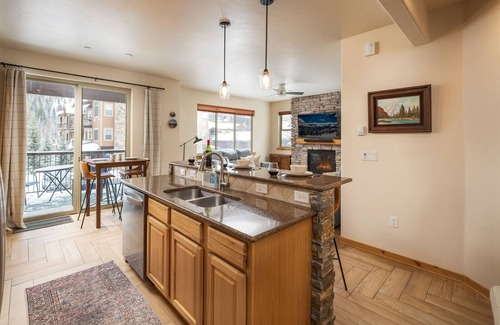 Winter Park Condo | Trailhead 721 Pet Friendly pool hot tub
