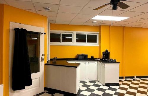 South Range Apartment | Trailside Furnished Apartment