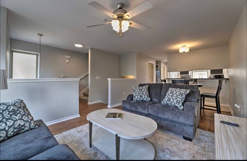 Fayetteville House | Trailside Retreat - 1.5 miles to the U of A! Just off the bike trail!