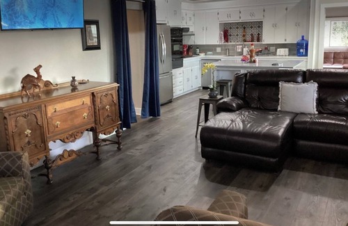 Montgomery House | Train Depot 3 BR Home w/Pool, Sand Volleyball and Pool Table