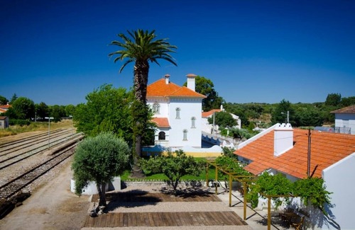Beira Cottage | Train Spot - Family Accommodation in the old Marvão Train Station