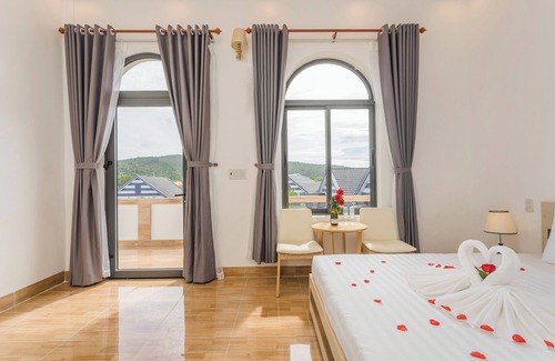 Long Beach Hotel | Trang Thuong Villa Phu Quoc