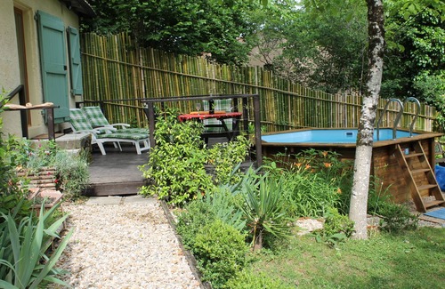 Saint-Antonin Noble Val Apartment | Tranquil studio with private pool- 5 mins walk to stunning medieval village!