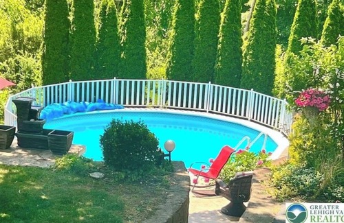 Bowers Apartment | Tranquil 1-bedroom apartment in Mertztown