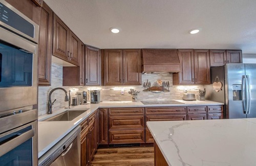 Dillon Condo | Tranquil 2-bedroom condo with Lake and Mountain View's
