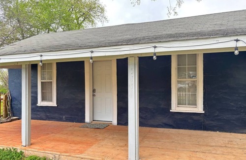 Cache House | Tranquil 2-bedroom house perfect for ft sill or Wichita mountain retreat