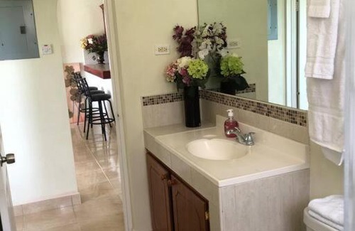 Woodbourne Apartment | Tranquil 2-bedroom rental in beautiful Barbados