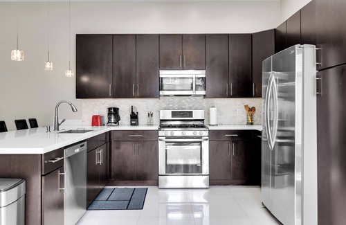 Croissant Park House | Tranquil 3-bedroom house in Fort Lauderdale with WiFi and AC