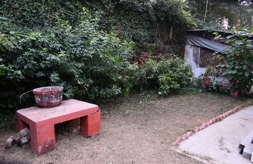 Allahabad House | Tranquil 3-bedroom house with AC in Prayagraj