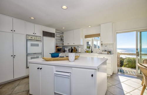 Montara House | Tranquil 3BD Coastal home w/Views to Die For! Patio w/Firepit!