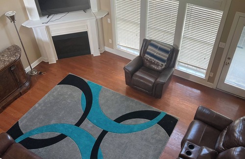 Rockfish House | Tranquil 5-bedroom 3 bath house with AC in Raeford