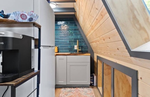 Highline Cabin | Tranquil A-Frame Cabin Retreat Nature's Serenity