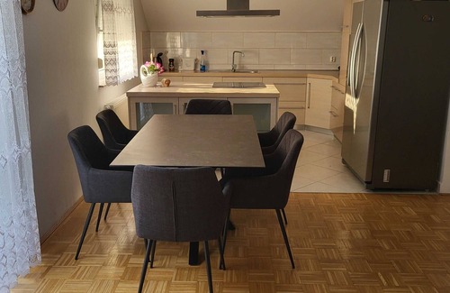 Skofljica Apartment | Tranquil and Charming Apartments with Shared Garden - Three Bedroom Apartment with Balcony