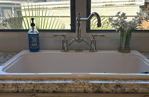 Calimesa House | Tranquil and charming mobile home, single wide, newly remodeled - Coastal Decor