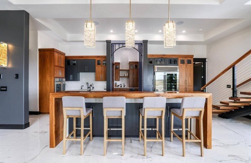 Twin Falls House | Tranquil and Dramatic house on the Rim of the Snake River Canyon