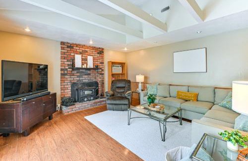 Hauppauge House | Tranquil and Pet-Friendly Estate on Long Island!