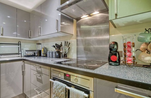 Waterloo Apartment | Tranquil Apartment Southwark