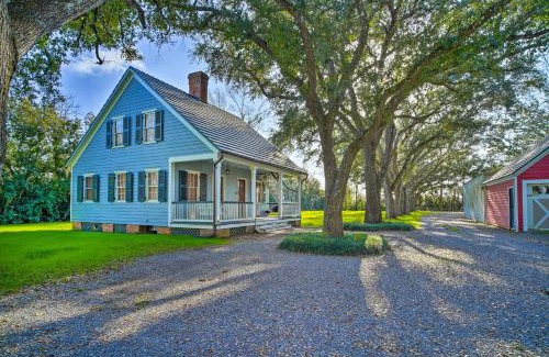 Houma House | Tranquil Bayou Country Home with Pond 8 Mi to Houma