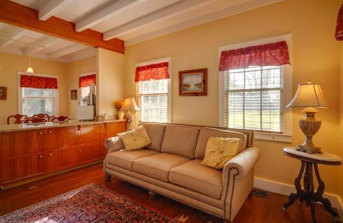 Houma House | Tranquil Bayou Country Home with Pond 8 Mi to Houma