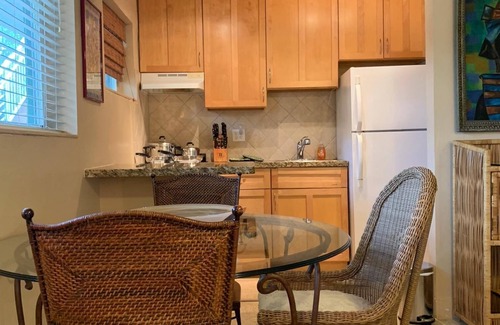 North Beach Apartment | Tranquil Beach living - 1 Bed/1 Bath, Art Inspired apartment, steps to Ocean