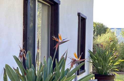 Dunsborough House | Tranquil & beautifully decorated new 1BR cottage central to Dunsborough