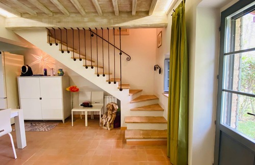 Acqua Loreto Cottage | Tranquil Beauty - Villa with pool, wi-fi, TV, tennis court, caretaker near Todi