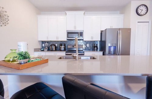 Downtown Orlando House | Tranquil Bliss Retreat at Champions Gate: A Luxurious 4-Bed Haven with Private Pool