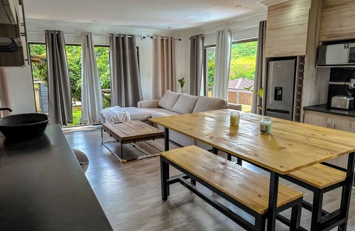 Modjadjiskloof House | Tranquil building with WiFi in Tzaneen