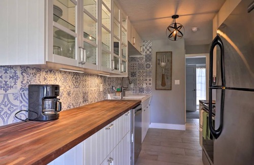 Kanab House | Tranquil Bungalow: Your Gateway to Desert Bliss!