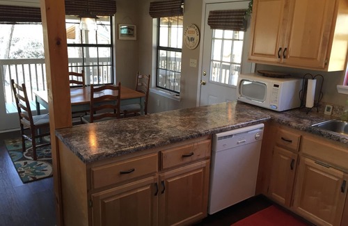 Murphy Ski Chalet | Tranquil Chalet - Nottely Riverfront, Starlink w/Roku TV, Easy River Access