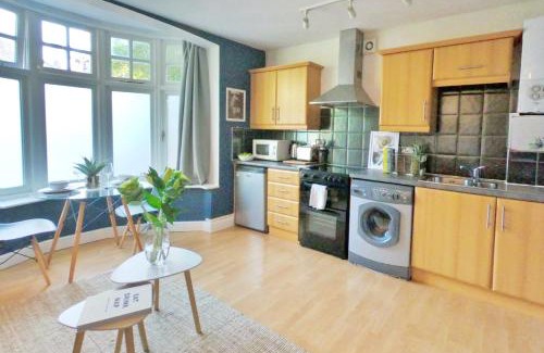Summertown Apartment | Tranquil, Charming & Delightful Oxford Apartment
