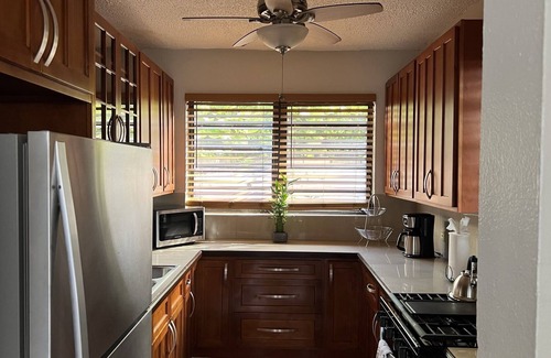 Rosendal Apartment | Tranquil, clean & newly renovated 2 bedroom near Magens Bay beach
