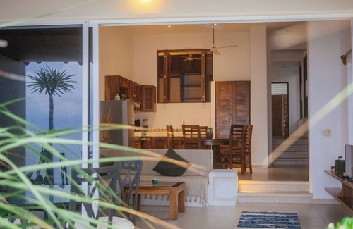 El Faro Apartment | Tranquil Cliffside Apartment with Stunning Ocean Views